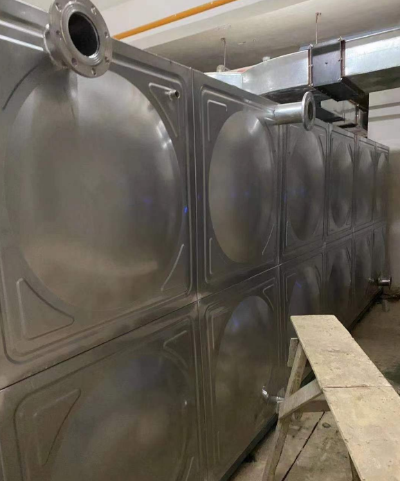 河东日常维护不锈钢水箱的流程是怎样的